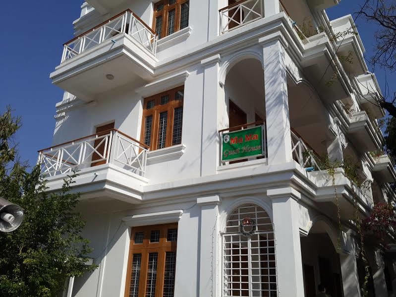 Ma Ma Guest House Mandalay Buitenkant foto